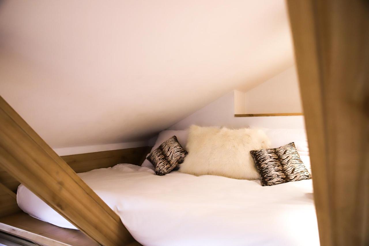 Lovely Apartment In City Center Of Jelenia Gora. エクステリア 写真